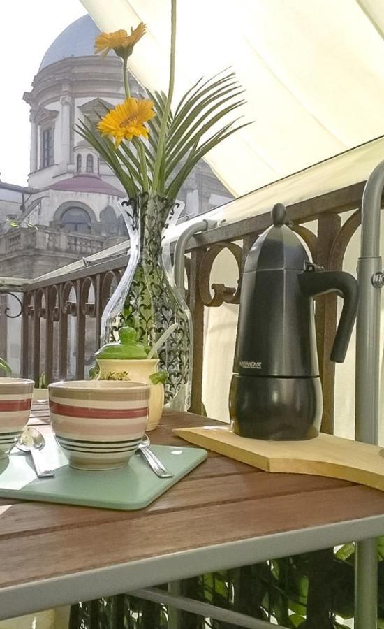 Casa Alice Apartment ปาแลร์โม ภายนอก รูปภาพ
